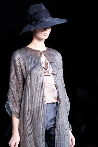 Look 34